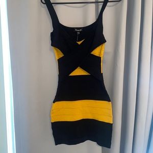 Bebe Bodycon Dress Size Small!